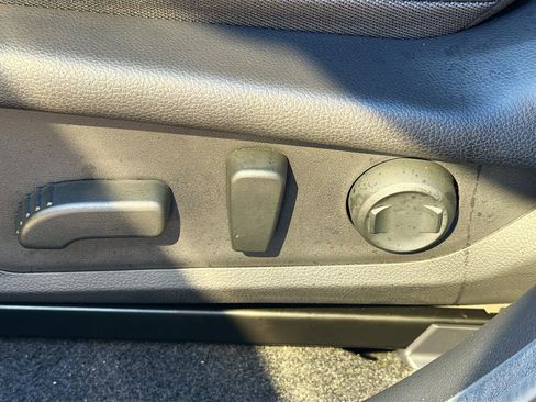 Used 2025 Subaru Crosstrek 2.5i Limited w/ Popular Package #3A image 22