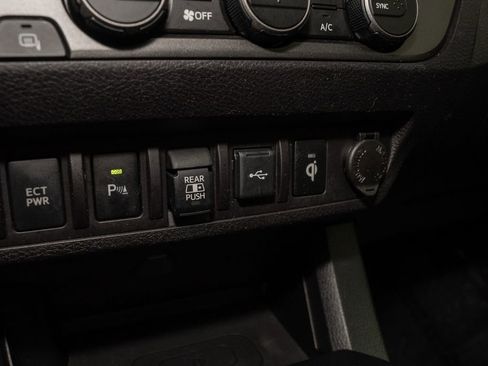 Certified 2020 Toyota Tacoma TRD Sport w/ TRD Premium Sport Package image 14