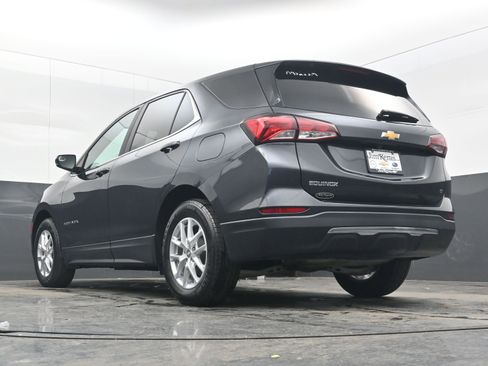 Used 2023 Chevrolet Equinox LT image 29