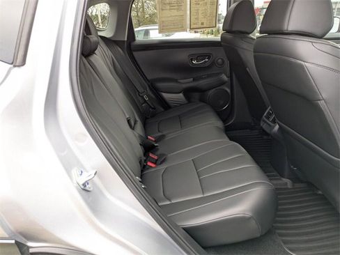 Certified 2025 Acura ADX FWD image 40