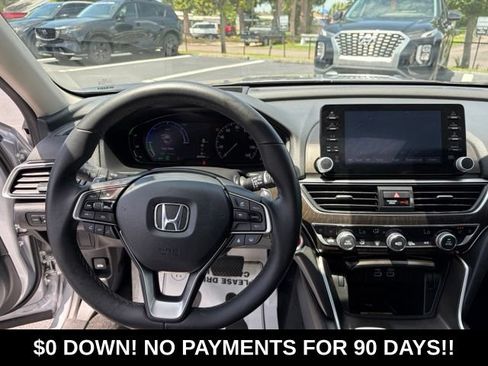 Used 2022 Honda Accord Touring image 18