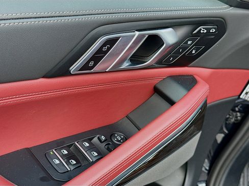 Used 2026 BMW X6 xDrive40i image 22