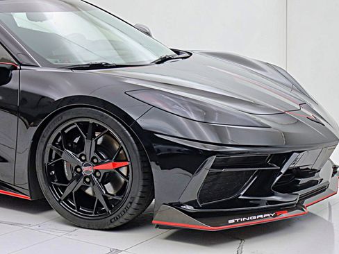 Used 2020 Chevrolet Corvette Stingray Premium Cpe w/ 3LT Preferred Equipment Group RWD image 19