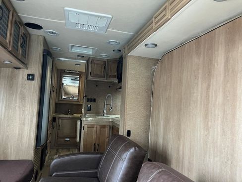 Used 2015 Mercedes-Benz Sprinter 3500 image 17