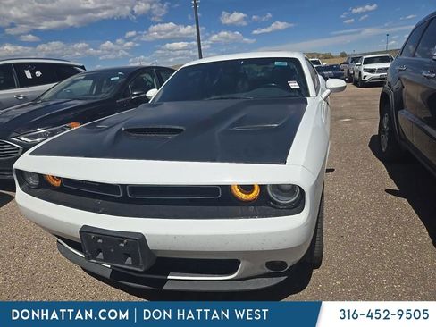 Used 2018 Dodge Challenger GT w/ GT Interior Package AWD/4WD image 6
