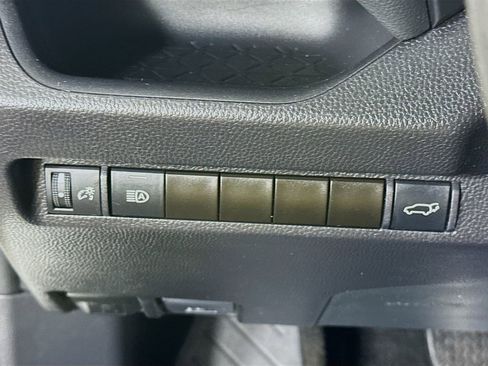 Certified 2024 Toyota RAV4 XLE w/ Convenience Package AWD/4WD image 20