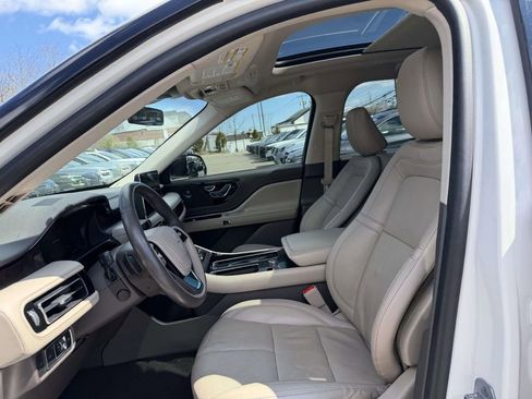 Used 2022 Lincoln Aviator Reserve w/ Elements Package Plus image 16