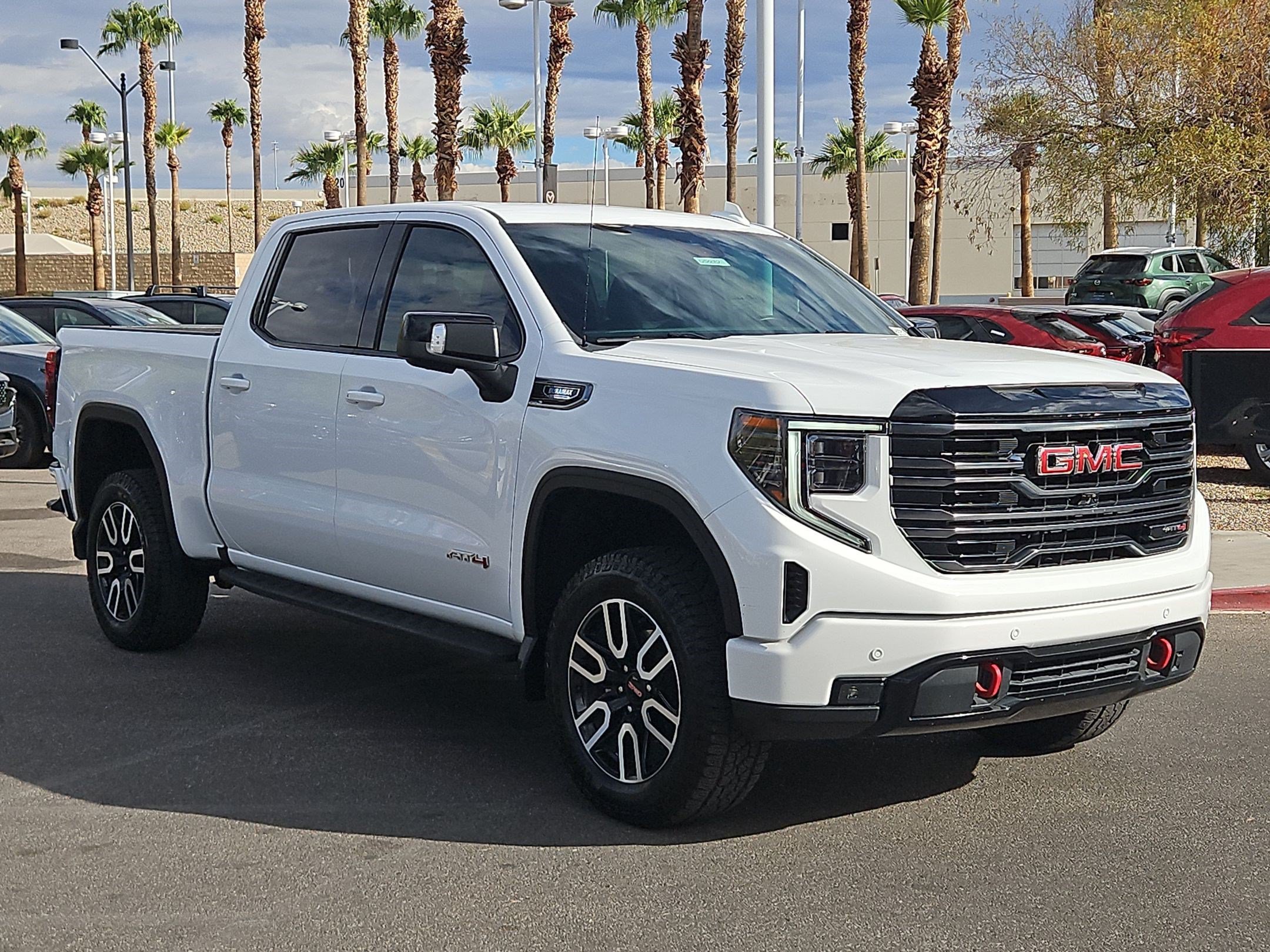 Certified 2025 GMC Sierra 1500 AT4 w/ AT4 Premium Package AWD/4WD image 7