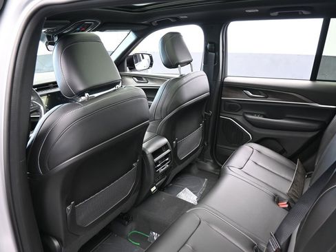 New 2026 Jeep Grand Cherokee Limited w/ Limited Altitude Package RWD image 29