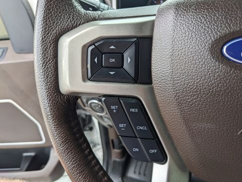 Certified 2022 Ford F350 King Ranch w/ Chrome Package image 30