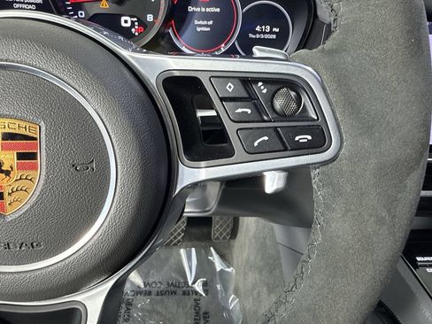 Used 2019 Porsche Cayenne AWD/4WD image 13