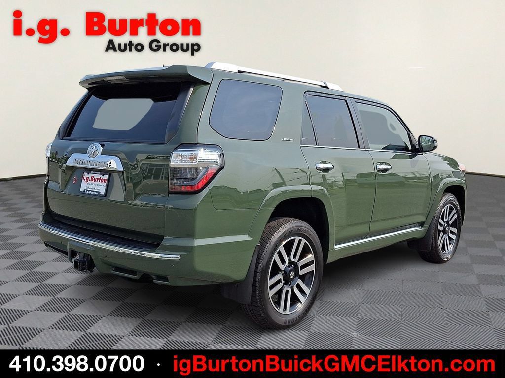 Used 2022 Toyota 4Runner Limited AWD/4WD image 6