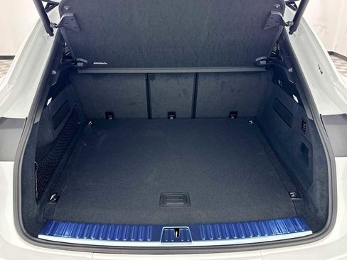 New 2025 Porsche Cayenne Turbo image 25