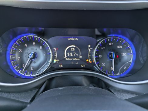 New 2026 Chrysler Pacifica Select FWD image 23
