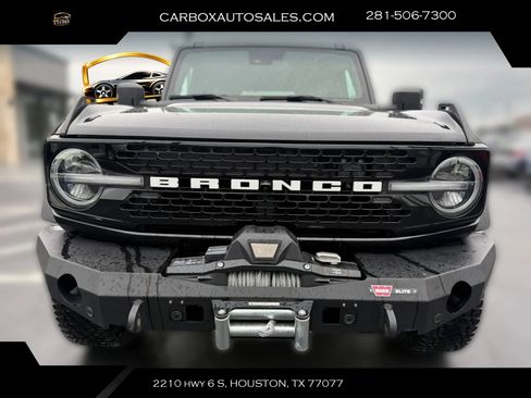 Used 2024 Ford Bronco Wildtrak AWD/4WD image 8