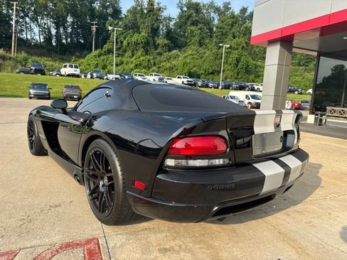 Used 2006 Dodge Viper SRT-10 RWD image 4
