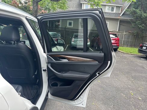 Used 2019 BMW X3 xDrive30i w/ Driving Assistance Package AWD/4WD image 14