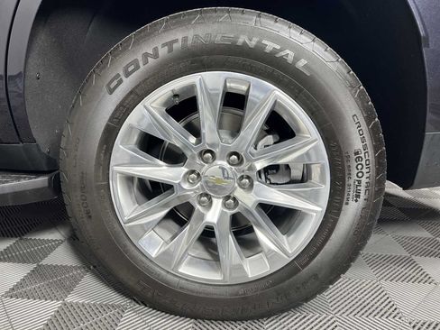 Used 2024 Chevrolet Tahoe Premier w/ Premium Package RWD image 21
