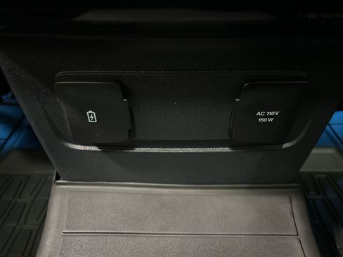 Certified 2025 Lincoln Aviator Black Label w/ Black Label Special Edition image 31