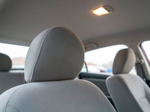 Used 2011 Nissan Sentra 2.0 S w/ Convenience Pkg image 17