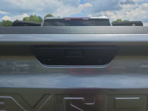 Used 2021 Chevrolet Silverado 1500 RST w/ Z71 Off-Road Package AWD/4WD image 14