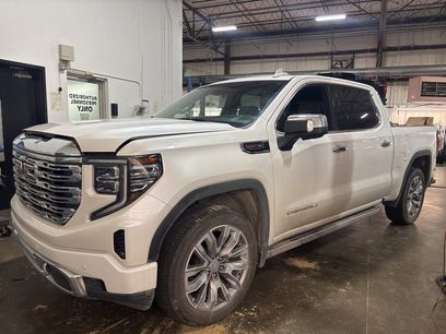 Used 2022 GMC Sierra 1500 Denali w/ Denali Reserve Package