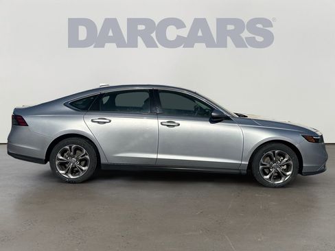 Used 2024 Honda Accord EX image 8