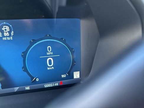 Used 2025 Ford F250 Platinum w/ FX4 Off-Road Package image 17