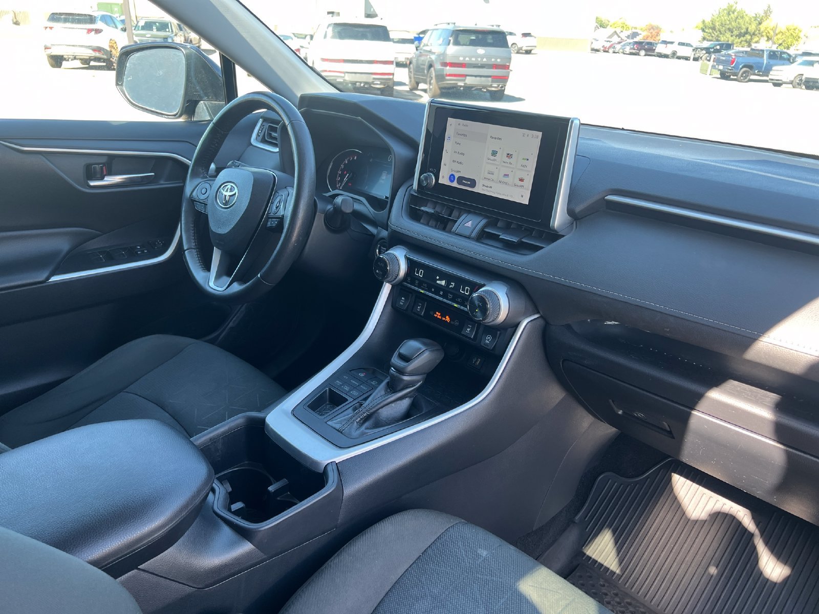 Used 2024 Toyota RAV4 XLE w/ Weather Package AWD/4WD image 33