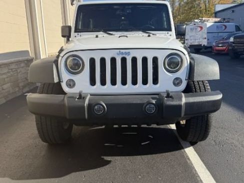 Used 2016 Jeep Wrangler Unlimited Sport w/ Quick Order Package 24S AWD/4WD image 2