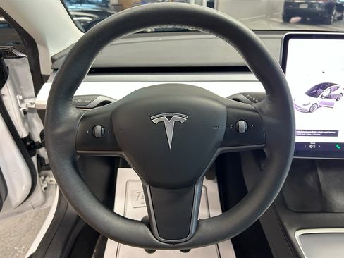 Used 2021 Tesla Model 3 Long Range AWD/4WD image 9