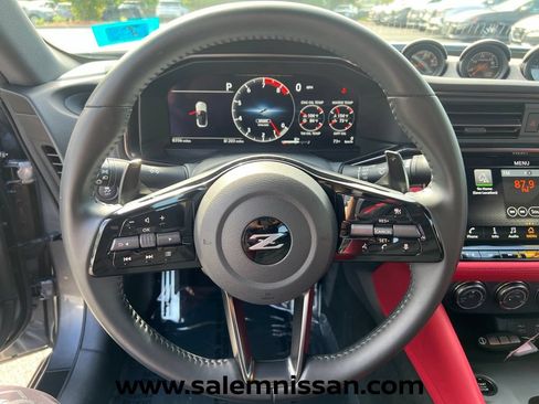 Used 2024 Nissan Z Performance RWD image 14