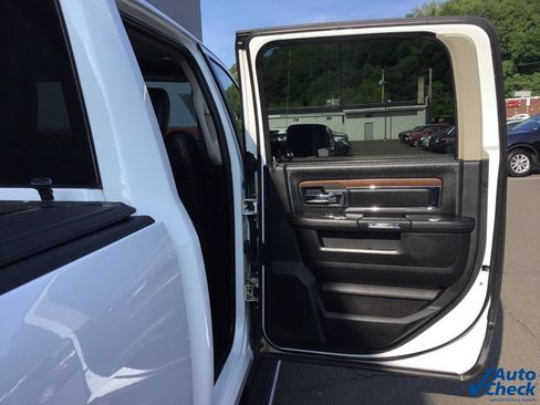 Used 2016 RAM 2500 Laramie image 33