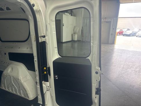 Used 2016 RAM ProMaster City Tradesman SLT w/ Rear Back-up Camera Group image 19