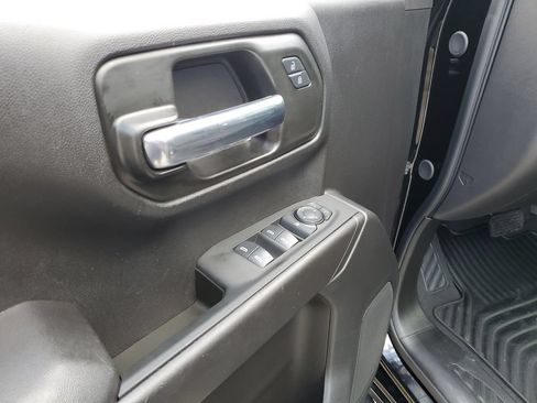 Used 2025 Chevrolet Silverado 1500 Custom AWD/4WD image 16