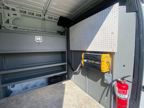 Used 2023 RAM ProMaster 1500 FWD image 5