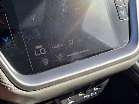 Used 2020 Subaru Outback Limited w/ Tech Package 2 image 29