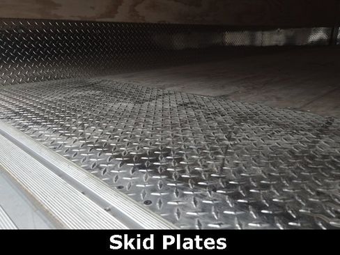 New 2024 Chevrolet Low Cab Forward image 6