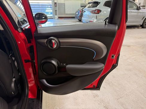 Certified 2023 MINI Cooper S image 25