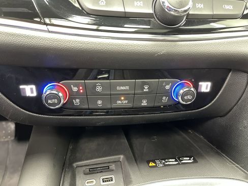 Certified 2024 Buick Enclave Avenir w/ Trailering Package, 5000 lbs. AWD/4WD image 26