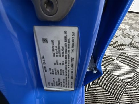 Used 2021 Tesla Model 3 Standard Range Plus image 33