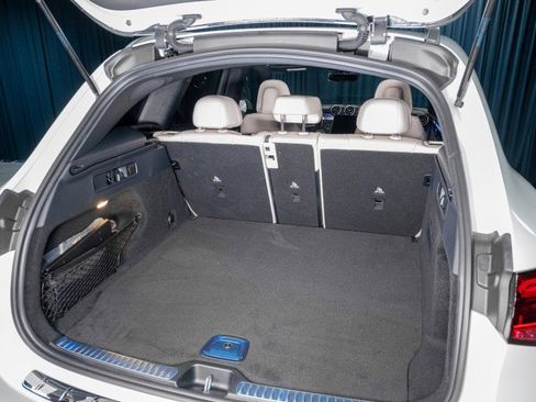 Certified 2026 Mercedes-Benz GLC 300 image 7