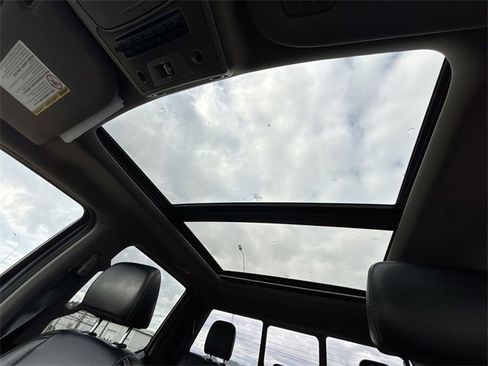 Used 2021 Ford F250 Lariat w/ Lariat Ultimate Package image 24