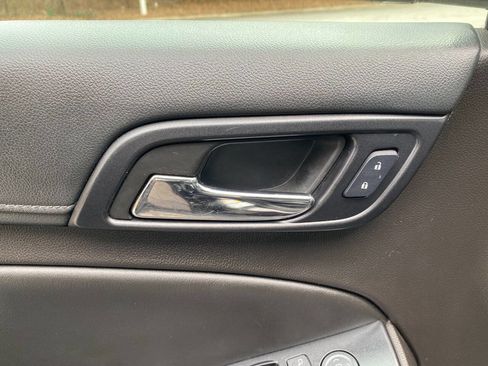 Used 2017 Chevrolet Tahoe Premier image 16