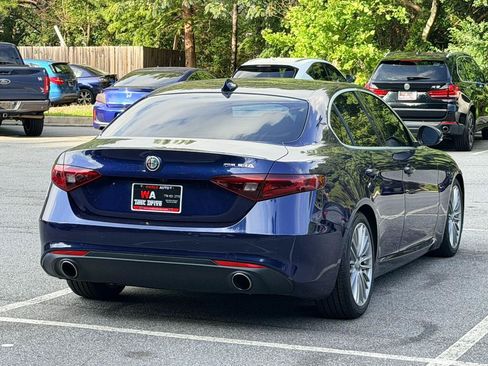 Used 2017 Alfa Romeo Giulia Ti w/ TI Lusso Light Wood Package RWD image 5
