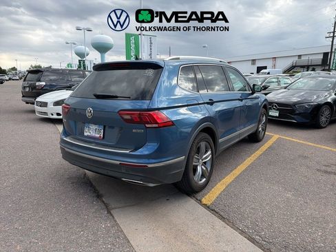 Used 2020 Volkswagen Tiguan SEL AWD/4WD image 3