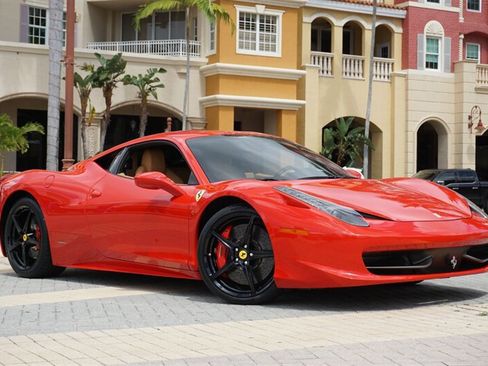 Used 2010 Ferrari 458 Italia Coupe RWD image 7