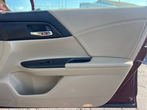 Used 2014 Honda Accord EX-L image 18