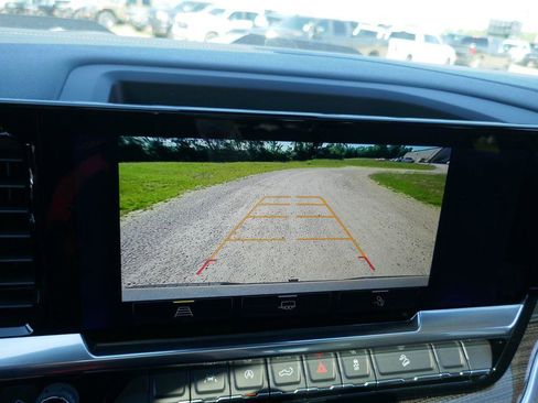 New 2026 Chevrolet Silverado 1500 LT Trail Boss w/ Convenience Package II AWD/4WD image 25