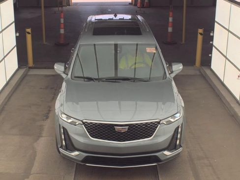 Used 2024 Cadillac XT6 Luxury w/ LPO, Floor Liner Package AWD/4WD image 2